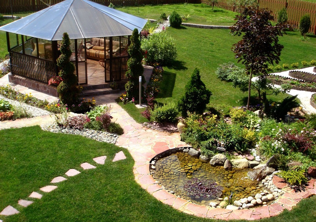 Ландшафтний дизайн своїми руками: створення ідеальної ділянки з мінімальними витратами