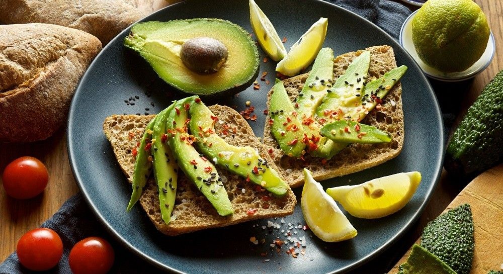 Як їсти авокадо: простий гід без зайвих ускладнень